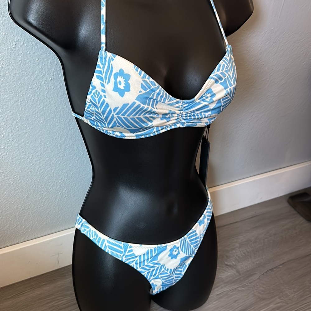 Nata Arizona wild swimsuit top with cheeky bottom set. - Picture 2 of 14
